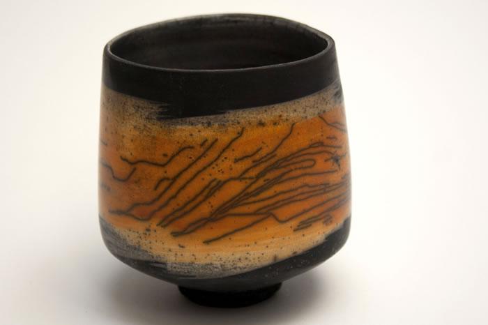 Bol en raku et terre sigillée Bol en raku et terre sigillée