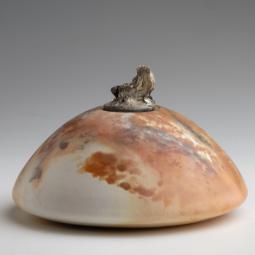 Terre polie enfumée